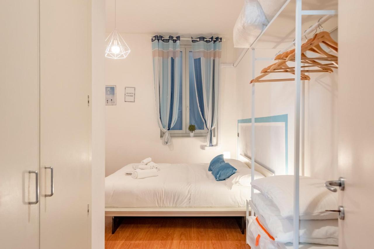 Mazzini 12 Very Central Apartment With Private Garage, Air Conditioning, Wifi, Just 50 Meters From The Beach Rapallo Eksteriør bilde