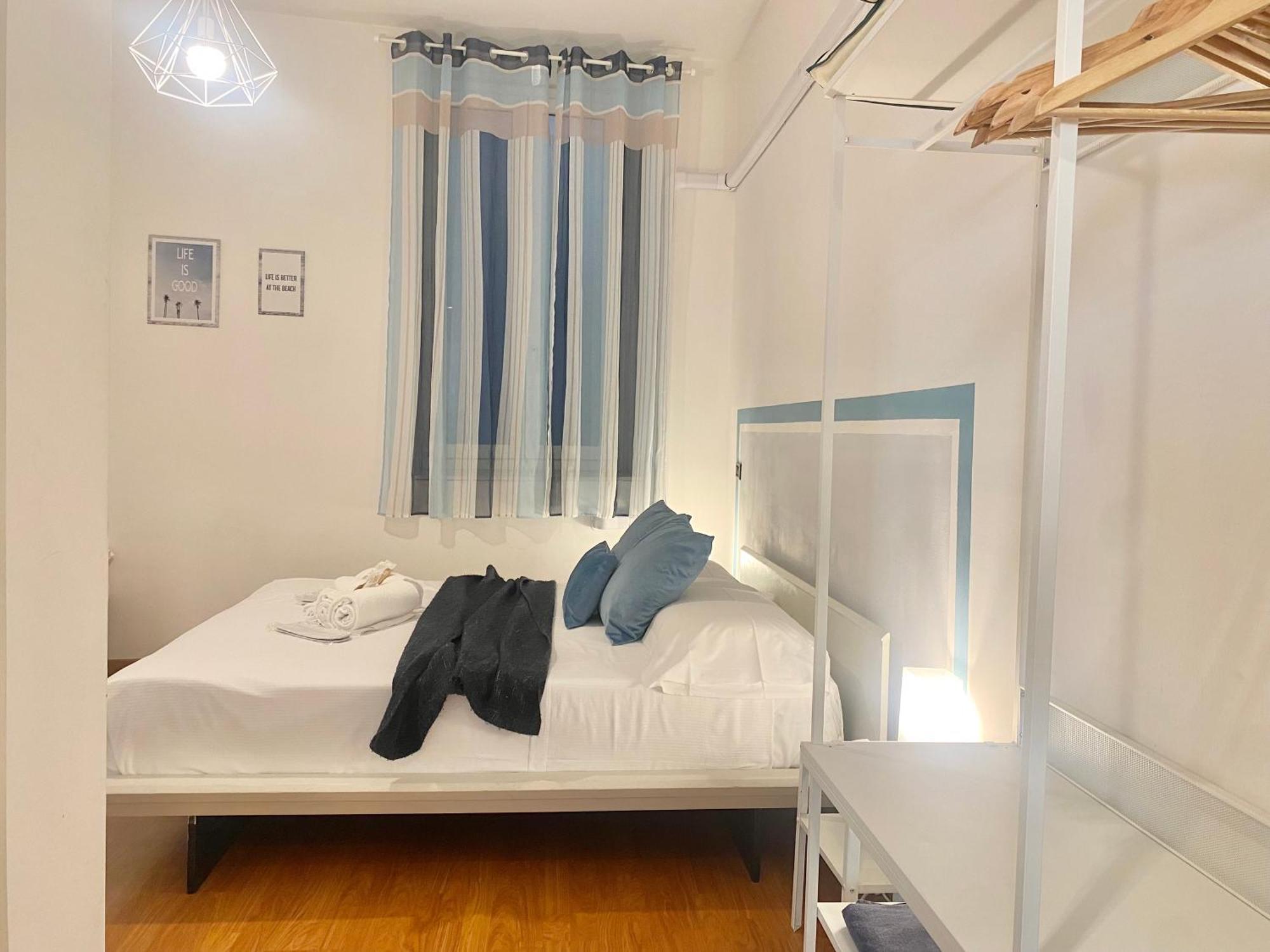 Mazzini 12 Very Central Apartment With Private Garage, Air Conditioning, Wifi, Just 50 Meters From The Beach Rapallo Eksteriør bilde