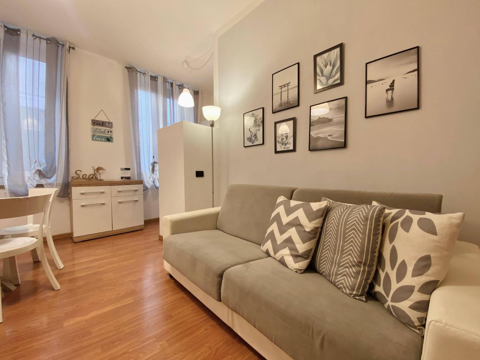 Mazzini 12 Very Central Apartment With Private Garage, Air Conditioning, Wifi, Just 50 Meters From The Beach Rapallo Eksteriør bilde