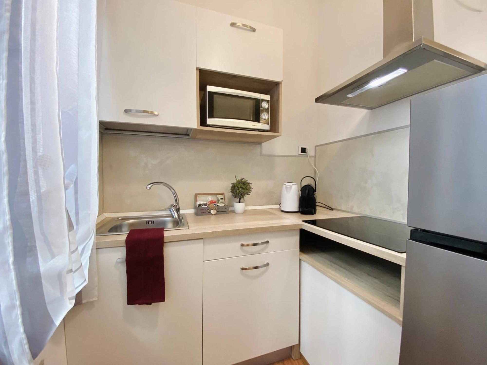 Mazzini 12 Very Central Apartment With Private Garage, Air Conditioning, Wifi, Just 50 Meters From The Beach Rapallo Eksteriør bilde