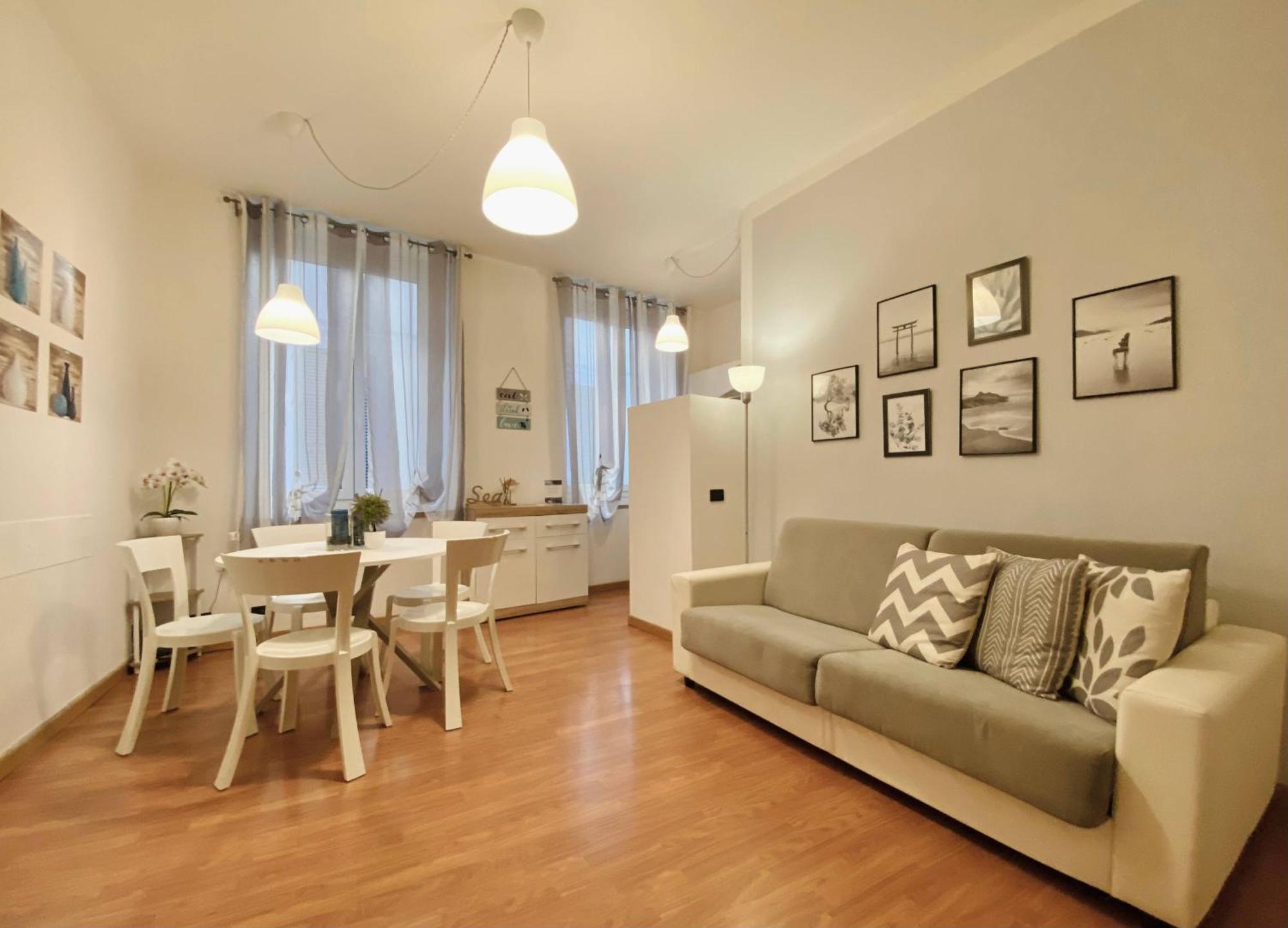 Mazzini 12 Very Central Apartment With Private Garage, Air Conditioning, Wifi, Just 50 Meters From The Beach Rapallo Eksteriør bilde